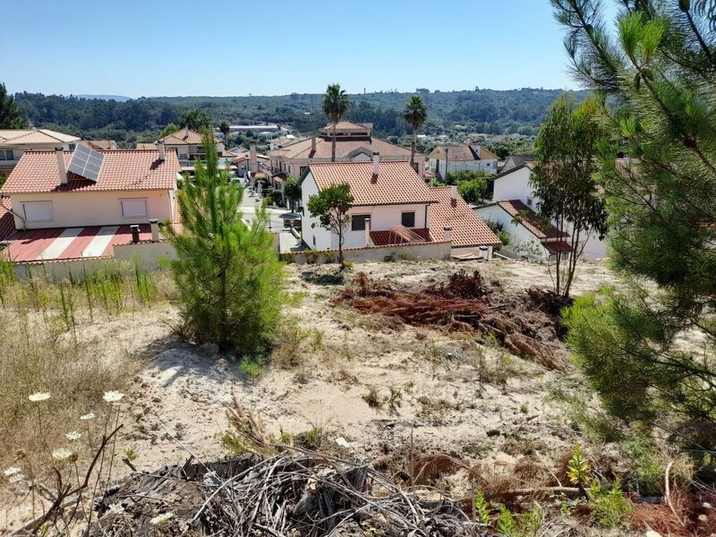 Lote de terreno com 550m2 Ansião - bons acessos