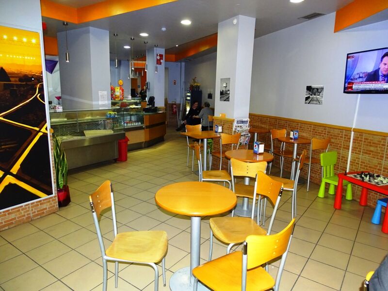 Restaurante/Café Equipado Nossa Senhora do Pópulo Caldas da Rainha - mobilado, cozinha,