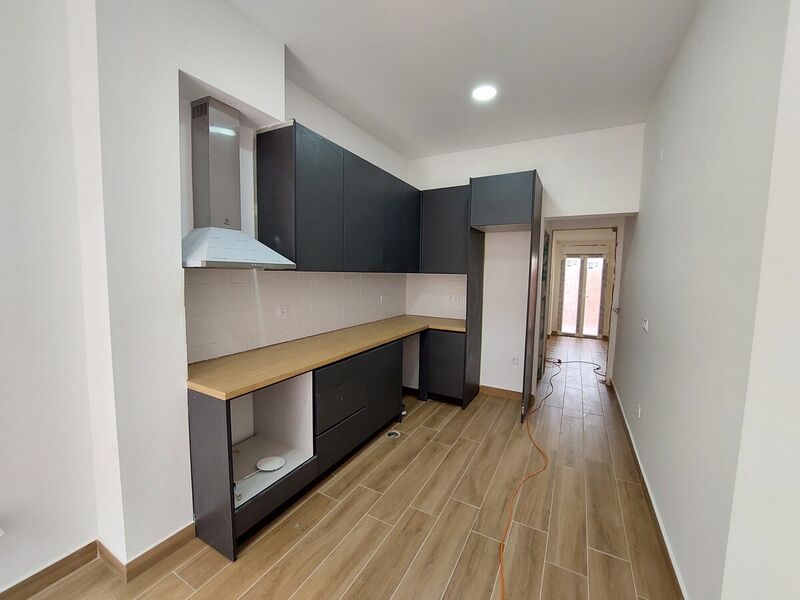 Apartment T1 Nossa Senhora do Pópulo Caldas da Rainha - ,