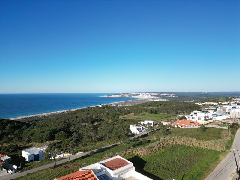 Lote com 2520m2 Serra da Pescaria Famalicão Nazaré - água, garagem