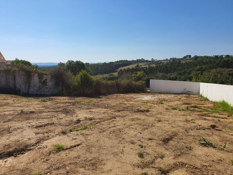 Land with 656sqm Caldas da Rainha