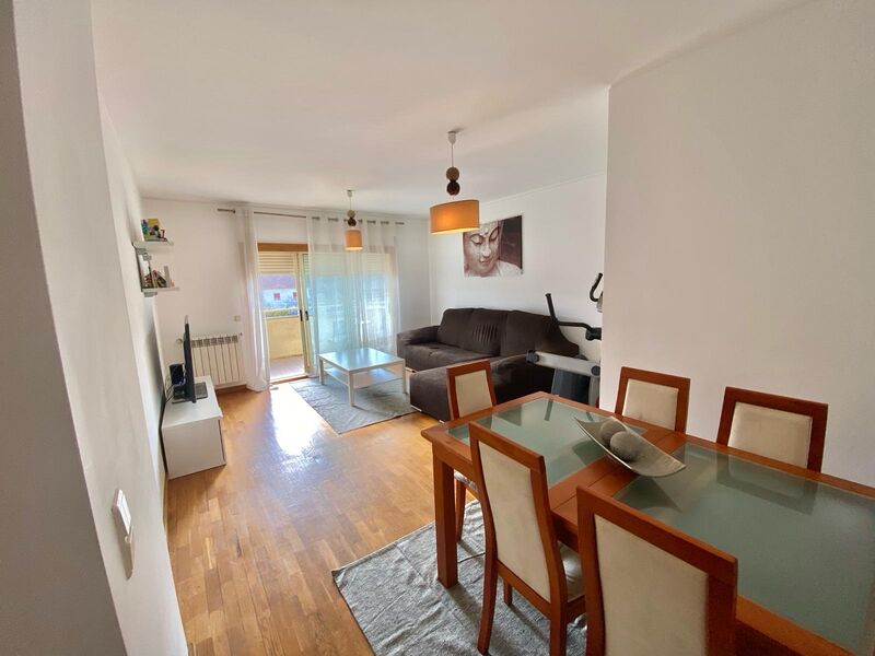 Apartment 2 bedrooms Valongo - central heating, parking space, garage, balcony, balconies