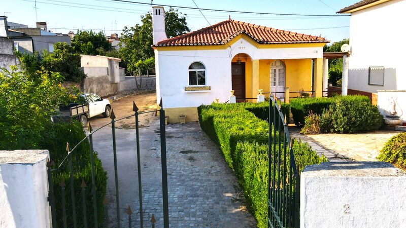 Moradia V5 Isolada em bom estado Alter do Chão - jardim, piscina