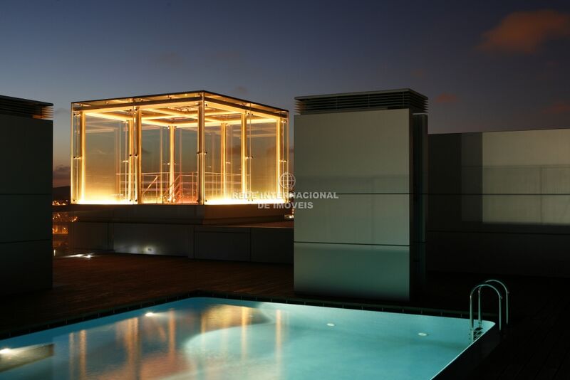 Apartment T4 nuevo Restelo São Francisco Xavier Lisboa - terrace, green areas, sauna, swimming pool, equipped