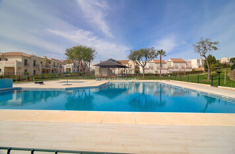 House V4 nieuw Costa Esuri Ayamonte - terraces, balconies, balcony, double glazing, swimming pool, terrace