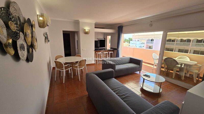 Apartamento T2 em excelente estado Monte Gordo Vila Real de Santo António - condomínio fechado, piscina, jardim, terraços