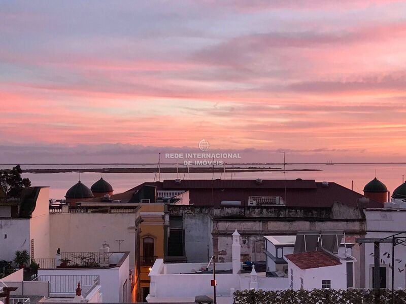 Casa Moderna V3 Baixa Olhão - vista mar, terraço, salamandra