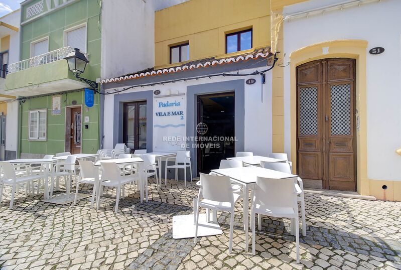 Loja Equipada no centro Vila Real de Santo António - equipado, cozinha, wc