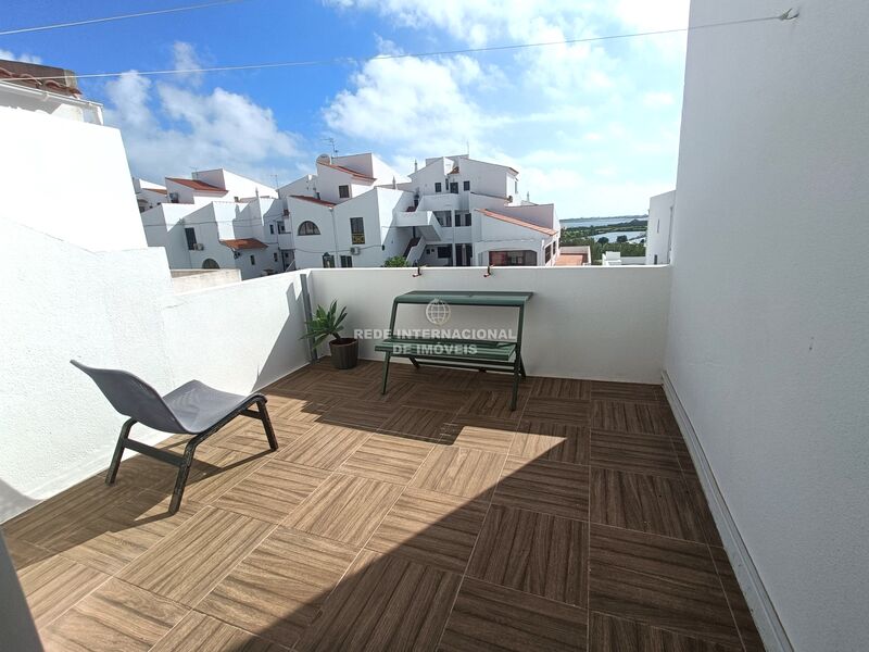 Apartamento T1 Renovado com vista mar Marim Quelfes Olhão - garagem, arrecadação, vista mar, ar condicionado, vidros duplos, terraço