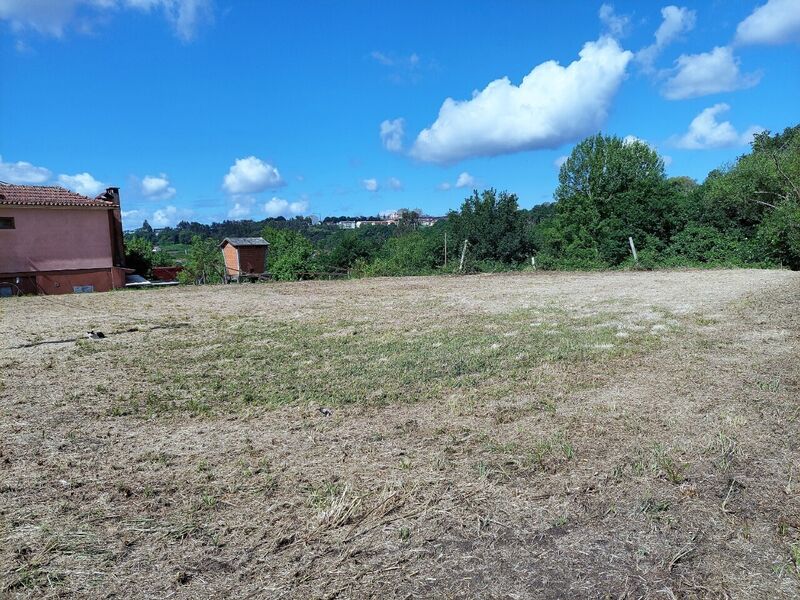 Land for construction Oliveira de Azeméis - water