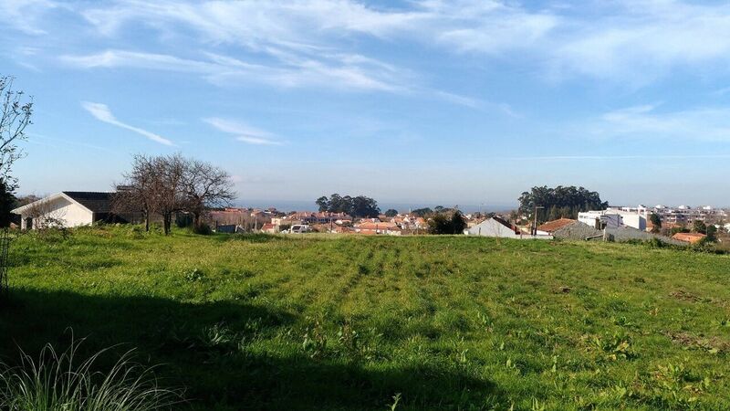 Land for construction Vila Nova de Gaia - sea view, easy access, excellent access