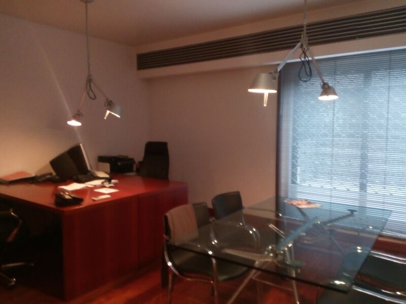 Office Equipped in excellent condition São João da Madeira - , furnished, spacious, wc