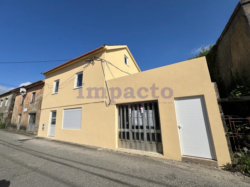 House 3 bedrooms Semidetached Vila de Cucujães Oliveira de Azeméis - garage, attic, terrace