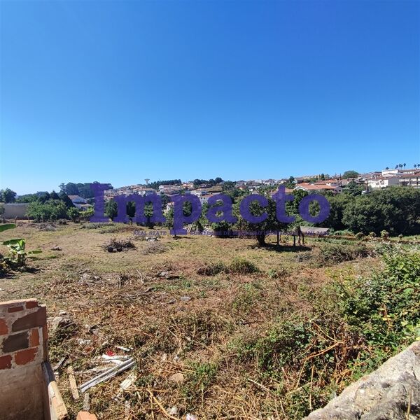 Land with 1550sqm São João da Madeira