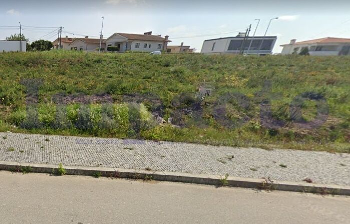 Land with 480sqm Santa Maria da Feira