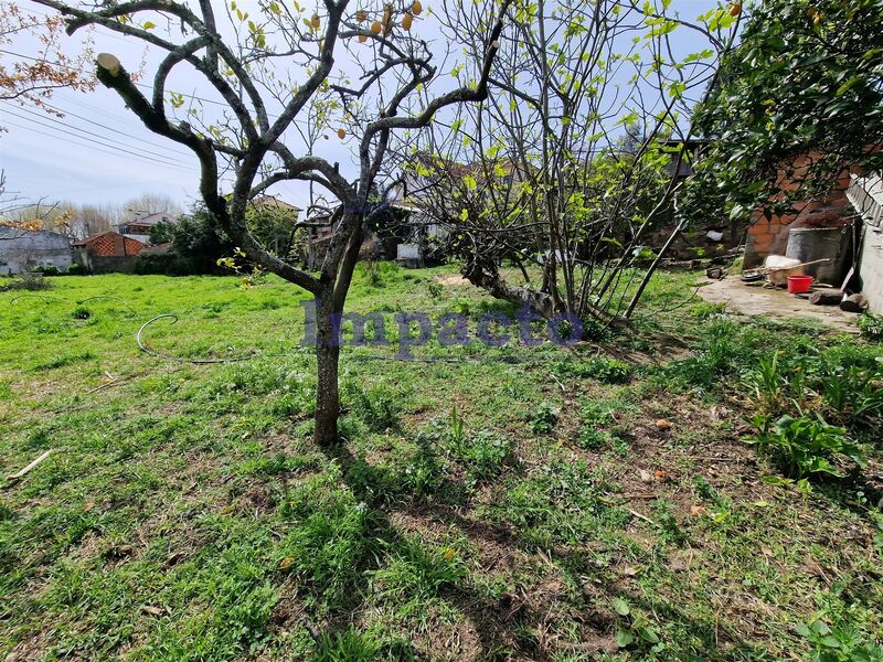 Terreno Rústico com 743m2 Fornos Santa Maria da Feira - viabilidade de construção, bons acessos