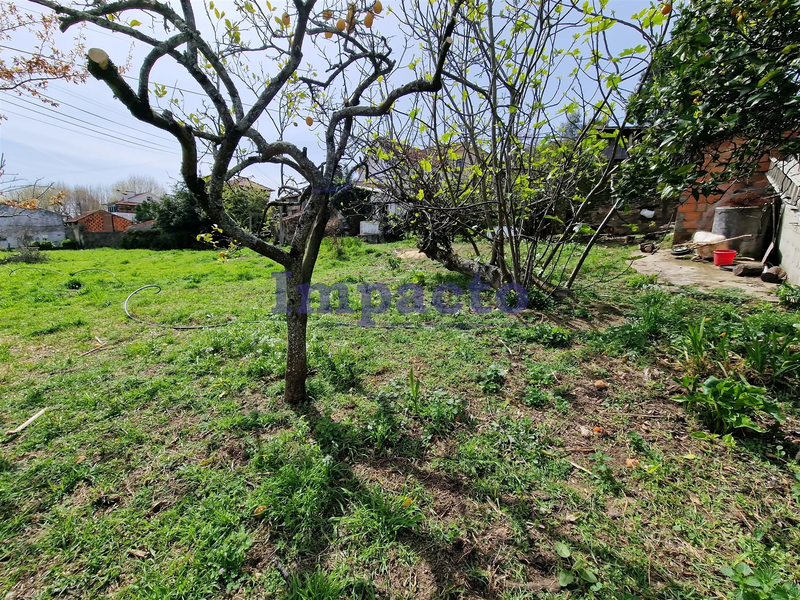 Land Rustic with 743sqm Fornos Santa Maria da Feira - construction viability, easy access