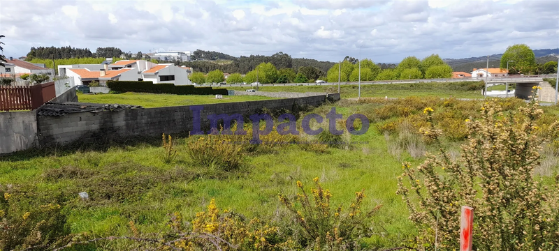 Plot Urban with 424sqm Arrifana Santa Maria da Feira - excellent access