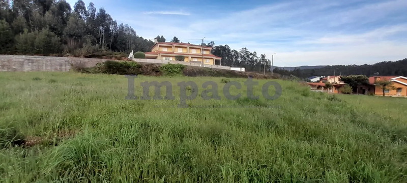 Land with 2893sqm Santa Maria da Feira