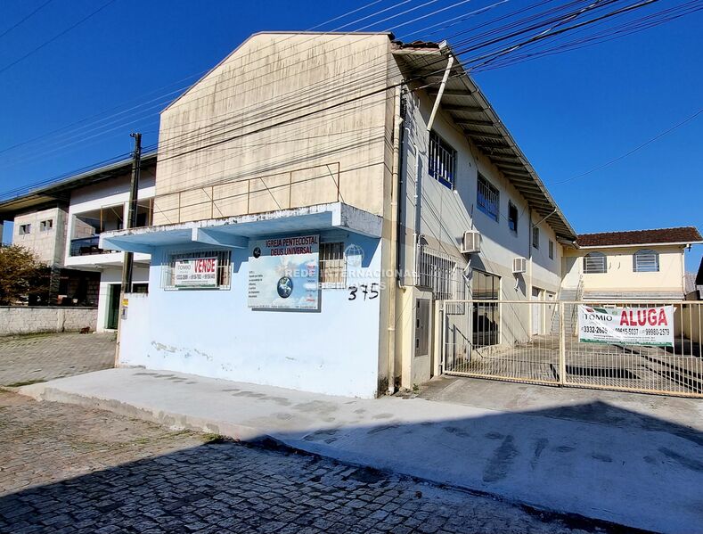Warehouse with 469sqm Coloninha Gaspar