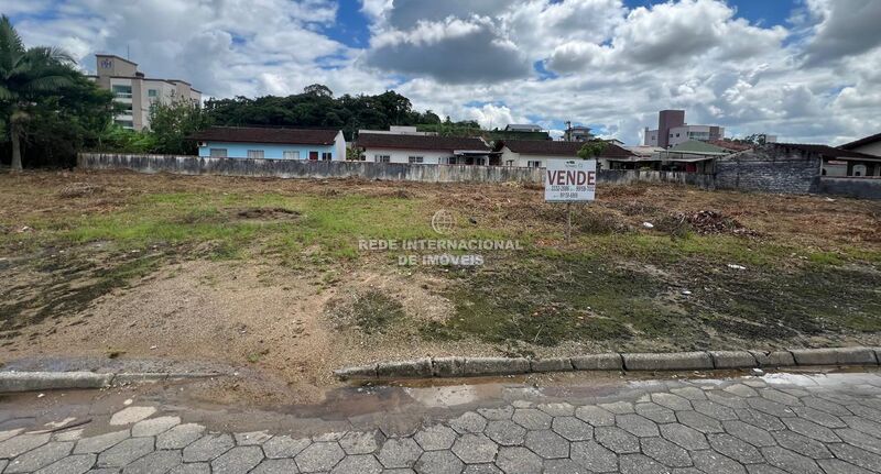 Terreno com 325.27m2 Sete de Setembro Gaspar