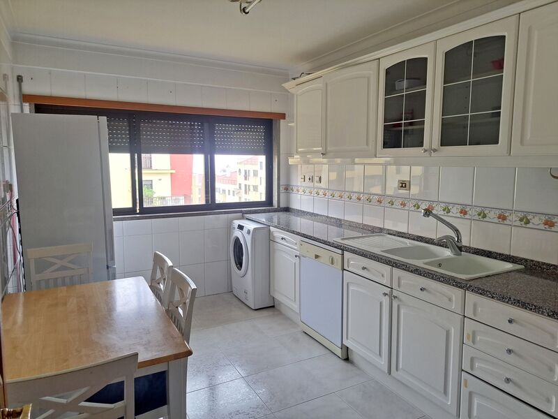 Apartment 2 bedrooms Quinta Nova Odivelas - fireplace, parking lot, kitchen, furnished, double glazing