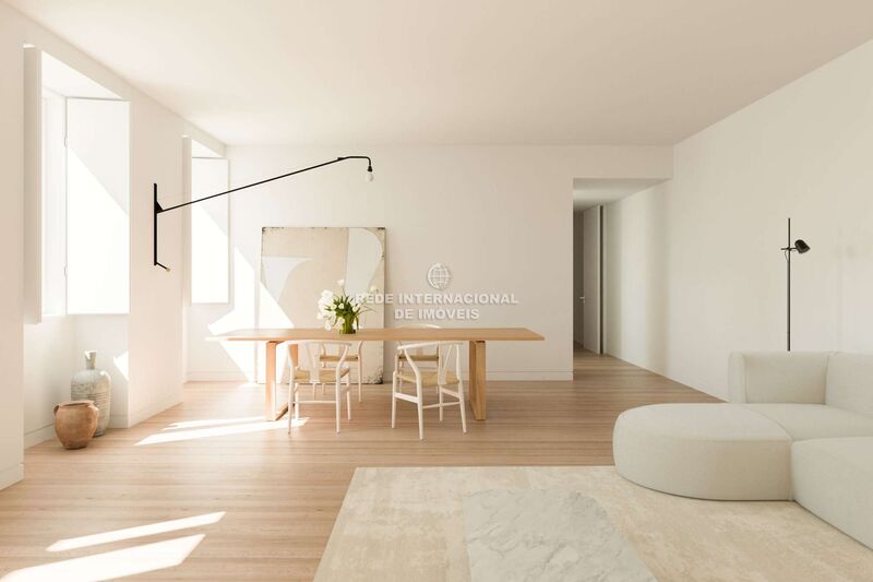 Apartment Duplex 4 bedrooms Estrela Lisboa - condominium, air conditioning, garden, balcony, terraces, terrace, equipped, balconies, gardens, playground