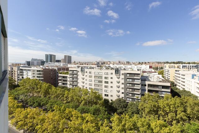 Apartamento T5 Parque das Nações Lisboa - ar condicionado, ténis