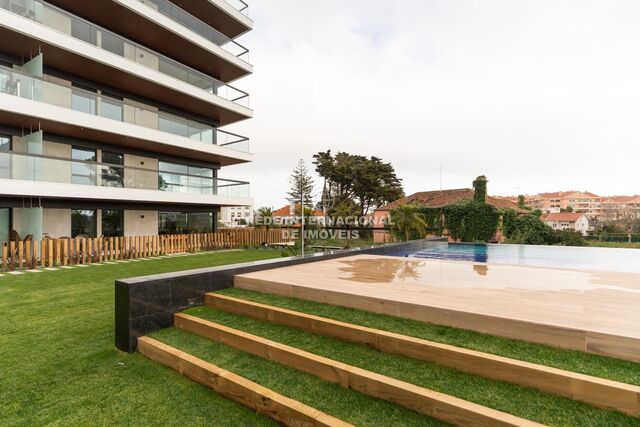 Apartamento T2 Parede Cascais - terraço, cozinha equipada, ar condicionado, condomínio fechado, jardim, arrecadação, varanda, bbq, piscina, parque infantil