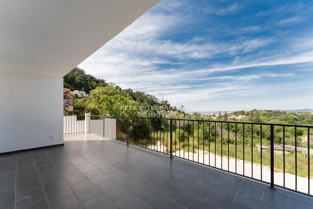 Apartamento Remodelado no centro T2 São Pedro de Sintra - terraço, ar condicionado, cozinha equipada