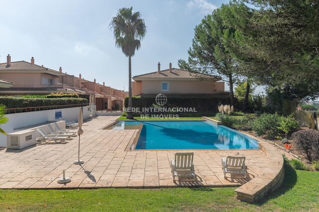 House V5 Modern excellent condition Cobre Cascais - private condominium, central heating, fireplace, alarm, garden, playground, tennis court, terrace, garage, equipped, balcony, air conditioning, store room, swimming pool