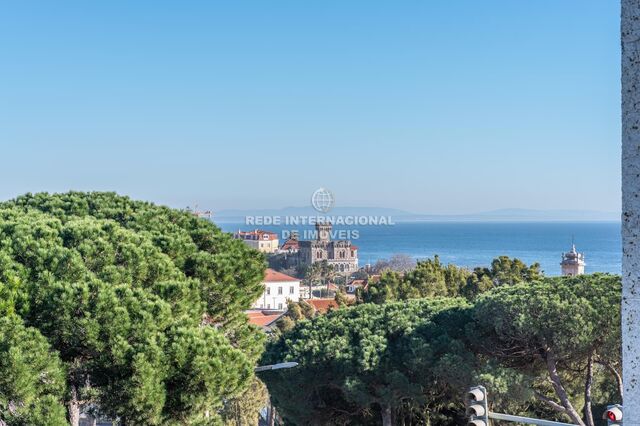 Apartment 3 bedrooms Estoril Cascais - balcony, store room, balconies