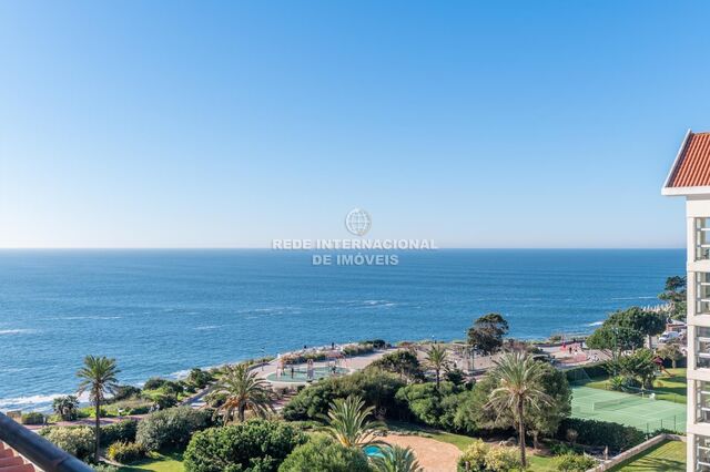 Apartamento T2 de luxo com vista mar Costa da Guia Cascais - ar condicionado, piscina, vista mar, varandas, arrecadação, jardins, condomínio privado