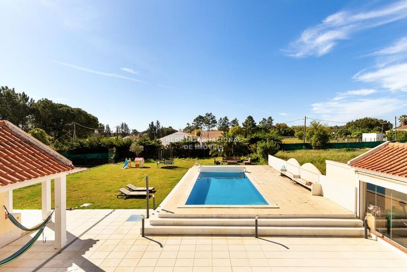 House/Villa V4 Palmela - swimming pool, tennis court, garden, barbecue