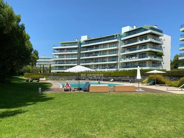 Apartment T2 Cascais - balcony, store room, air conditioning, swimming pool, garden, central heating