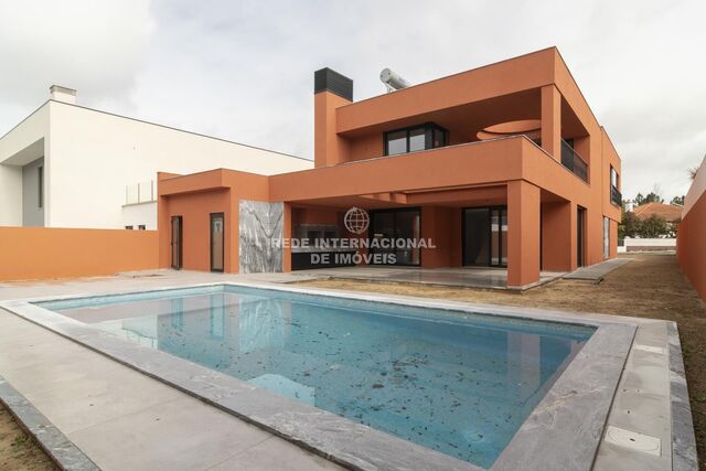 House/Villa 5 bedrooms Azeitão Setúbal - air conditioning, swimming pool, garden