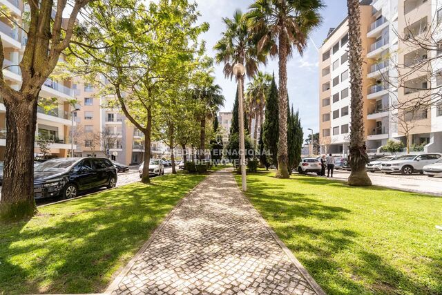 Apartamento novo T1 Quinta das Marianas Cascais - garagem, terraço