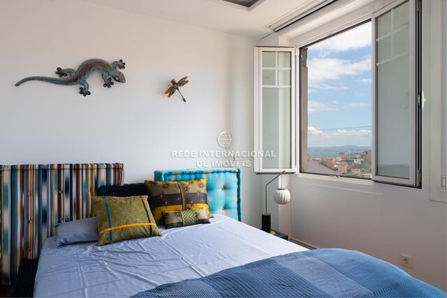 Apartamento T2 Renovado Amoreiras Campolide Lisboa - ar condicionado, vista rio, equipado, jardins, aquecimento central, terraço