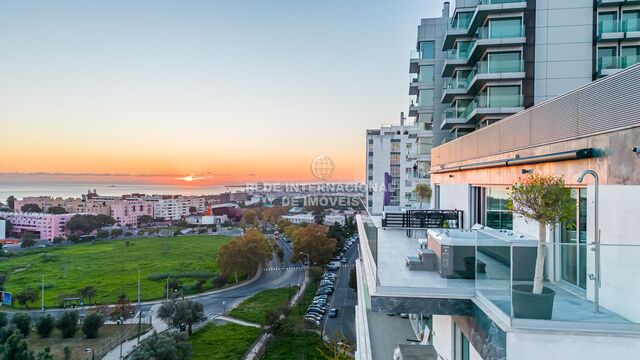 Apartamento Remodelado T2 Restelo Belém Lisboa - terraço, alarme, ar condicionado