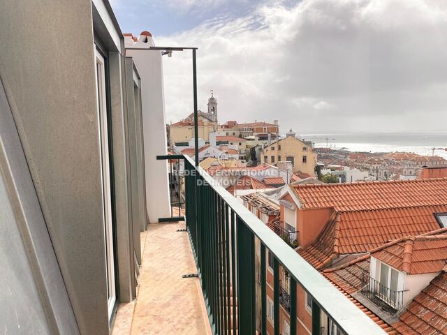 Apartamento T2 Santa Catarina Lisboa - vista magnífica