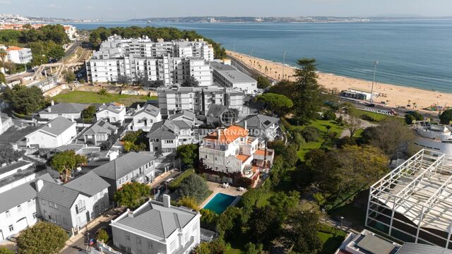 Casa nova Oeiras - terraço, jardins, piscina, ar condicionado, lareira