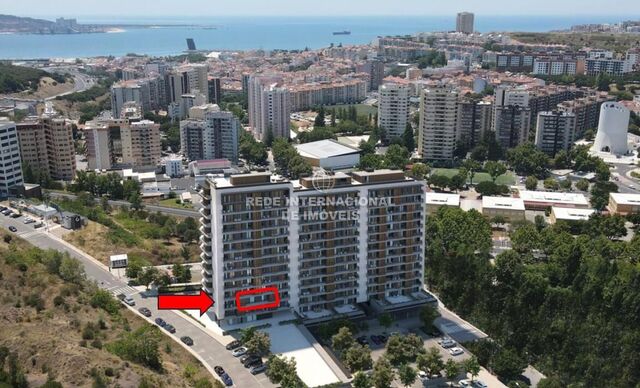 Apartment T1 Miraflores Oeiras - equipped, balconies, sauna, air conditioning, swimming pool, solar panels, balcony