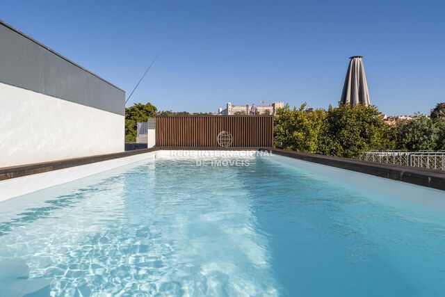 Apartment 3 bedrooms Luxury Ajuda Lisboa - radiant floor, air conditioning, swimming pool, garden, central heating, condominium, terrace, equipped, gardens