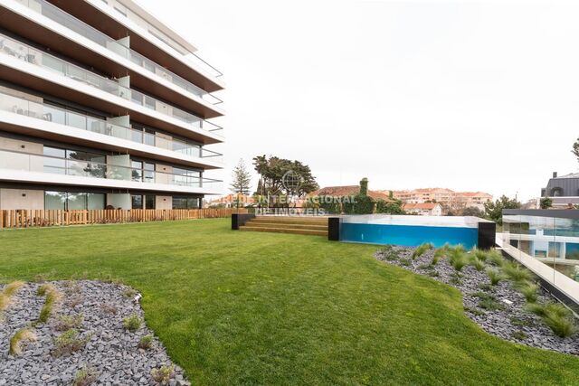 Apartamento Moderno T2 Parede Cascais - banho turco, equipado, piscina, ar condicionado, varanda, jardim, arrecadação, sauna