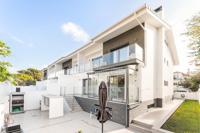 House V5 Modern Oeiras - barbecue, air conditioning, balcony, fireplace, garden, alarm, garage