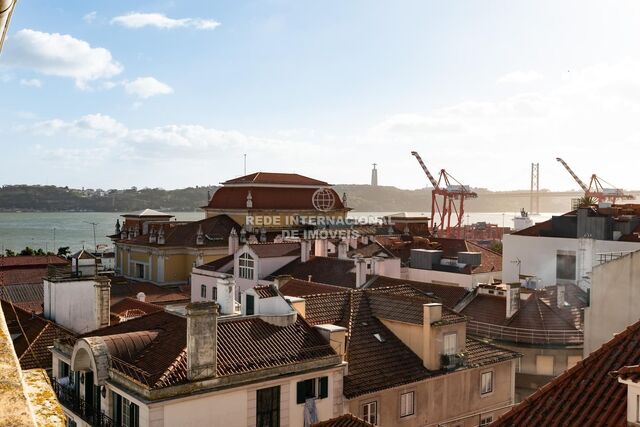 Apartment 2 bedrooms Lapa Lisboa - kitchen