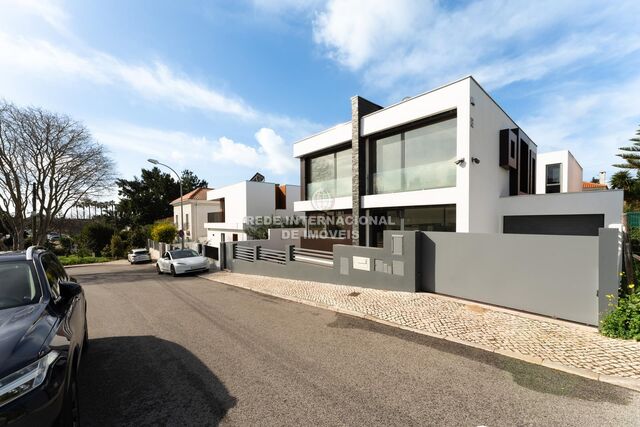 House Isolated V4 Murganhal Oeiras - alarm, swimming pool, garage, fireplace