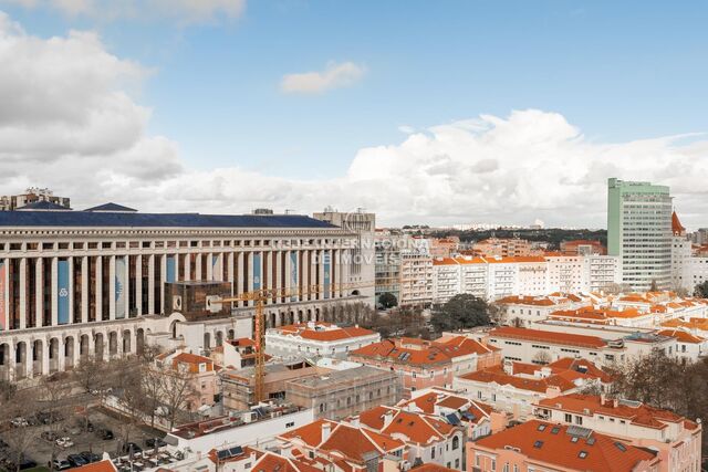 апартаменты в центре T4 Campo Pequeno Estoril Cascais - веранда, полы с подогревом, система кондиционирования