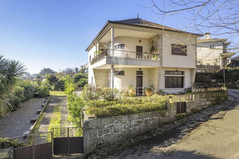 House 4 bedrooms Penamaior Paços de Ferreira - terrace, quiet area