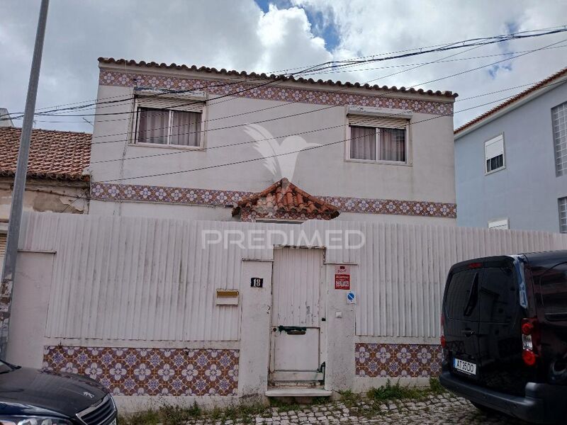 Moradia para remodelar V5 Sintra - jardim, garagem, marquise, zona calma